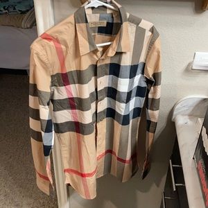 New with tags burberry check shirt 🔥🔥🔥